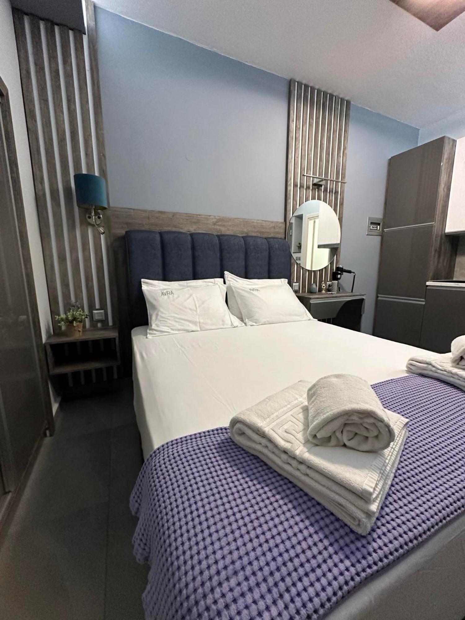 Avra Comfort Rooms Nea Poteidaia Eksteriør billede