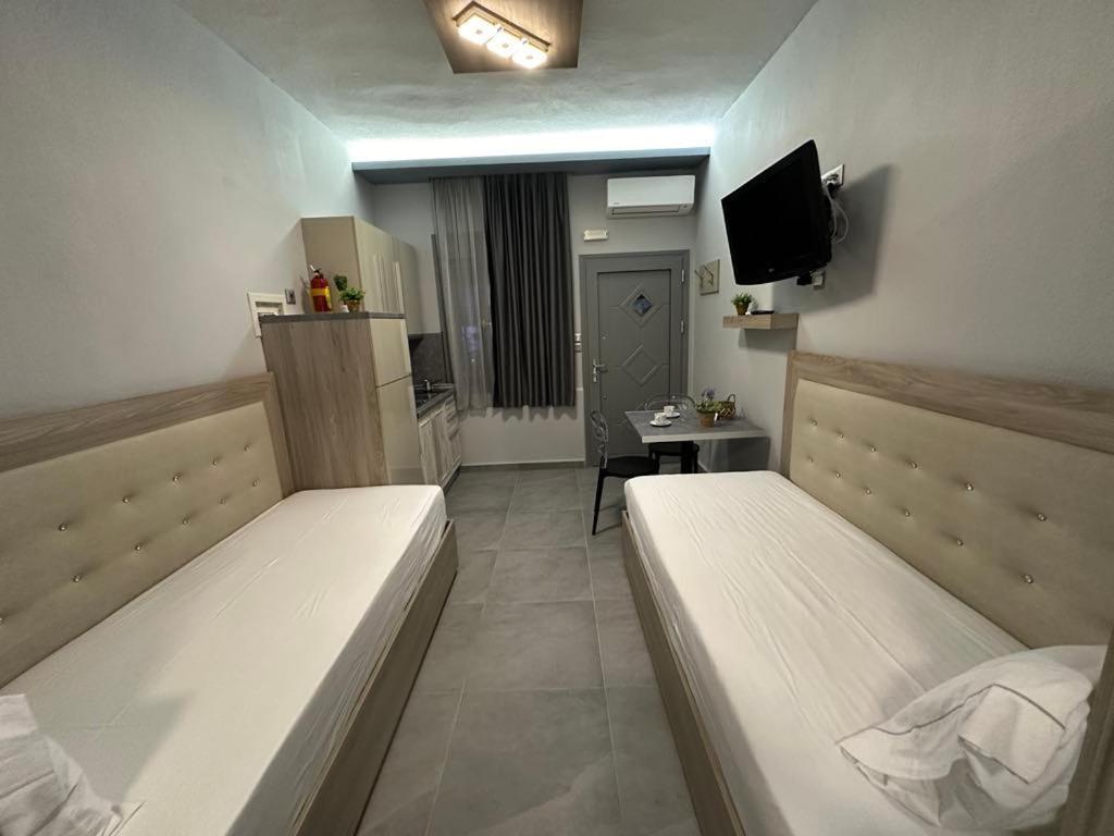 Avra Comfort Rooms Nea Poteidaia Eksteriør billede